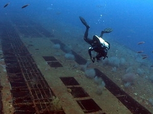 Wreck Diving Explorer